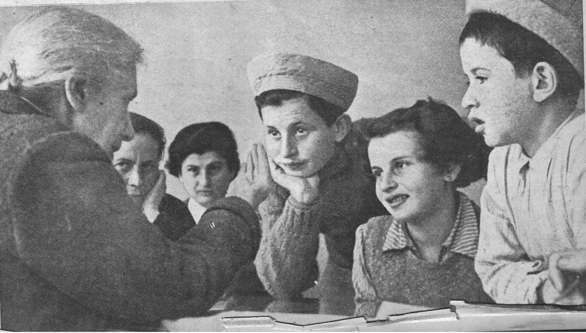 Picture of Event: סדרה בזום: עידית פרי - הישוב היהודי בתקופת מלחמת העולם השנייה והשואה
